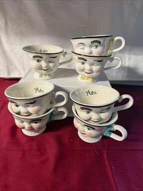 VTG Baileys 1996 Ltd Edition Winking Face Yum set/7